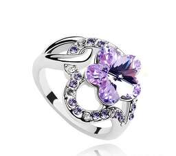 Кольцо с фиолетовым цветком